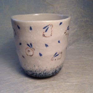 Theetas met konijntjes / Tea cup with rabbits 