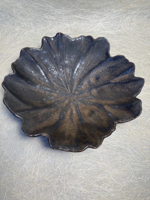 Kommetje zwart blad/Plate Leaf black