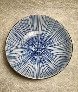 Bordje blauwe strepen - Small plate with blue stripes 