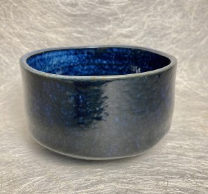 Matcha kom marine blauw - Matcha bowl navy blue.