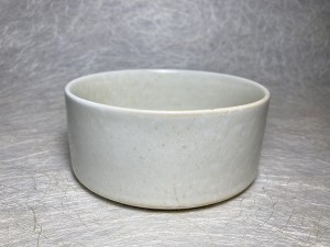 Kom plat ecru/wit