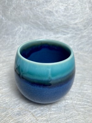 Theetas bolletje blauw/turquoise.