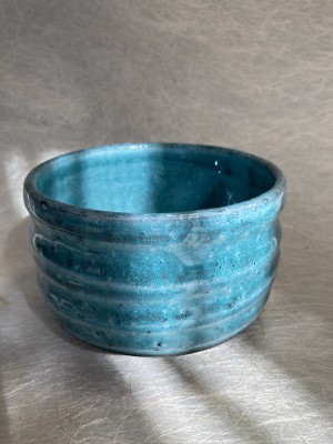 Matcha kom turquoise met groeven