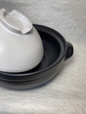 Kookpot Donabe zwart met wit deksel L