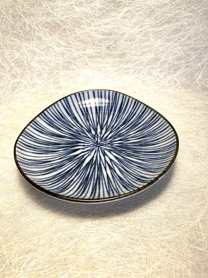 Bordje met strepen ongelijke rand.