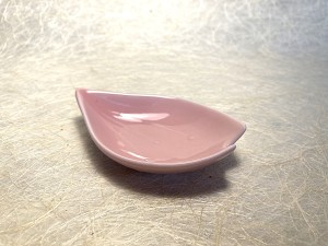 Mini bordje sakura bladje roze.